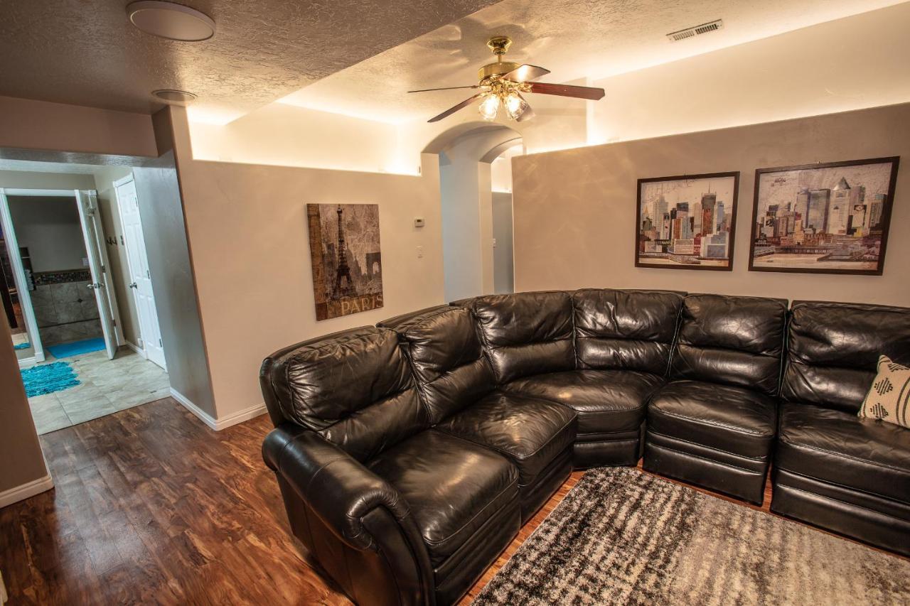 סולט לייק סיטי Comfortable Bungalow Near Liberty Park מראה חיצוני תמונה